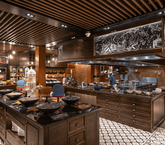 Indigo Bali Seminyak Beach cafe and bars