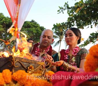 Hiten - Niken Indian wedding patrajasa resort 